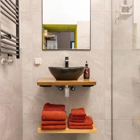 Passage - Spacious Apartement In Quiet Historic Part Of Haarlem Exterior photo