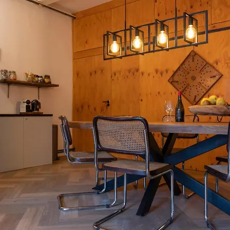 Passage - Spacious Apartement In Quiet Historic Part Of Haarlem Exterior photo